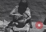 Image Pueblo Native American Indian faïence United States USA, 1920, de la seconde 59 séquences d'archives historiques vidéo 65675075283