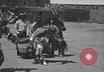 Standbild Pueblo Native American Indian Menschen Tanz und Trommel United States USA, 1920, aus Sekunde 41 historischem Filmmaterial Videoclip 65675075284