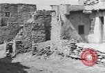 Standbild Hopi Native American Indian woman Utah United States USA, 1937, aus Sekunde 25 historischem Filmmaterial Videoclip 65675075288