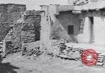 Standbild Hopi Native American Indian woman Utah United States USA, 1937, aus Sekunde 27 historischem Filmmaterial Videoclip 65675075288