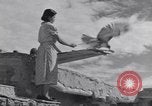 Standbild Hopi Native American Indian woman Utah United States USA, 1937, aus Sekunde 48 historischem Filmmaterial Videoclip 65675075288