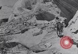 Standbild Rainbow Bridge Utah United States USA, 1937, aus Sekunde 9 historischem Filmmaterial Videoclip 65675075289