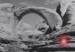 Standbild Rainbow Bridge Utah United States USA, 1937, aus Sekunde 59 historischem Filmmaterial Videoclip 65675075289