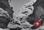 Standbild Rainbow Bridge Utah United States USA, 1937, aus Sekunde 62 historischem Filmmaterial Videoclip 65675075289