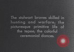 Standbild Native American Indian Kinder United States USA, 1933, aus Sekunde 35 historischem Filmmaterial Videoclip 65675075290