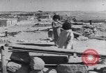 Standbild Native American Indian Kinder Arizona United States USA, 1933, aus Sekunde 26 historischem Filmmaterial Videoclip 65675075291
