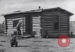 Standbild American-Indian Kinder United States USA, 1933, aus Sekunde 10 historischem Filmmaterial Videoclip 65675075292