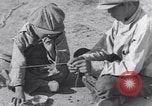 Standbild American-Indian Kinder United States USA, 1933, aus Sekunde 29 historischem Filmmaterial Videoclip 65675075292