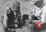 Standbild American-Indian Kinder United States USA, 1933, aus Sekunde 31 historischem Filmmaterial Videoclip 65675075292