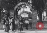 Immagine di Native American Indian educazione degli studenti United States USA, 1933, secondo 10 filmato di repertorio 65675075298