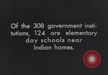 Immagine di Native American Indian educazione degli studenti United States USA, 1933, secondo 19 filmato di repertorio 65675075298
