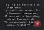 Immagine di Native American Indian educazione degli studenti United States USA, 1933, secondo 51 filmato di repertorio 65675075298