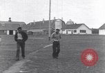 Immagine di Native American Indian boarding shcool studenti play sports Minnesota United States USA, 1933, secondo 31 filmato di repertorio 65675075299