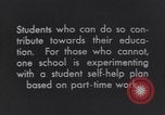 Standbild Native Amerikanische Studenten in Arbeit Schulprogramm United States USA, 1933, aus Sekunde 5 historischem Filmmaterial Videoclip 65675075301