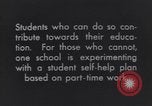 Standbild Native Amerikanische Studenten in Arbeit Schulprogramm United States USA, 1933, aus Sekunde 9 historischem Filmmaterial Videoclip 65675075301