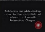 Standbild Ausbildung der Indianer Studenten Oregon United States USA, 1933, aus Sekunde 1 historischem Filmmaterial Videoclip 65675075303