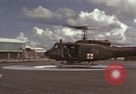Standbild UH-1D Iroquois Hubschrauber Vietnam, 1966, aus Sekunde 9 historischem Filmmaterial Videoclip 65675075308
