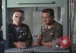 Standbild USA nicht beauftragte Officer Vietnam, 1966, aus Sekunde 11 historischem Filmmaterial Videoclip 65675075309