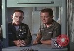 Standbild USA nicht beauftragte Officer Vietnam, 1966, aus Sekunde 13 historischem Filmmaterial Videoclip 65675075309
