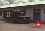 Standbild USA nicht beauftragte Officer Vietnam, 1966, aus Sekunde 48 historischem Filmmaterial Videoclip 65675075309