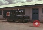 Standbild USA nicht beauftragte Officer Vietnam, 1966, aus Sekunde 50 historischem Filmmaterial Videoclip 65675075309