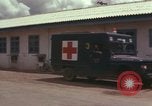 Standbild USA nicht beauftragte Officer Vietnam, 1966, aus Sekunde 55 historischem Filmmaterial Videoclip 65675075309