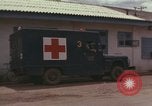 Standbild USA nicht beauftragte Officer Vietnam, 1966, aus Sekunde 61 historischem Filmmaterial Videoclip 65675075309