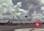 Standbild USA Soldaten Vietnam, 1966, aus Sekunde 33 historischem Filmmaterial Videoclip 65675075310