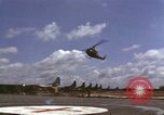 Standbild USA Soldaten Vietnam, 1966, aus Sekunde 16 historischem Filmmaterial Videoclip 65675075311