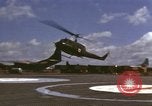 Standbild USA Soldaten Vietnam, 1966, aus Sekunde 26 historischem Filmmaterial Videoclip 65675075311