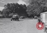 Standbild Evakuierung Krankenhaus europäische Theater, 1945, aus Sekunde 6 historischem Filmmaterial Videoclip 65675075313