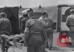 Standbild Evakuierung Krankenhaus europäische Theater, 1945, aus Sekunde 24 historischem Filmmaterial Videoclip 65675075313