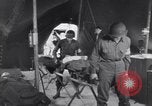 Standbild Evakuierung Krankenhaus europäische Theater, 1945, aus Sekunde 28 historischem Filmmaterial Videoclip 65675075313