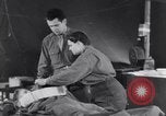 Standbild Evakuierung Krankenhaus europäische Theater, 1945, aus Sekunde 35 historischem Filmmaterial Videoclip 65675075313
