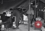 Standbild Evakuierung Krankenhaus europäische Theater, 1945, aus Sekunde 18 historischem Filmmaterial Videoclip 65675075314