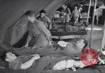 Standbild Evakuierung Krankenhaus europäische Theater, 1945, aus Sekunde 31 historischem Filmmaterial Videoclip 65675075314