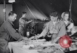Standbild Evakuierung Krankenhaus europäische Theater, 1945, aus Sekunde 61 historischem Filmmaterial Videoclip 65675075314