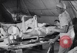 Standbild Evakuierung Krankenhaus europäische Theater, 1945, aus Sekunde 5 historischem Filmmaterial Videoclip 65675075315