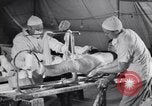 Standbild Evakuierung Krankenhaus europäische Theater, 1945, aus Sekunde 12 historischem Filmmaterial Videoclip 65675075315