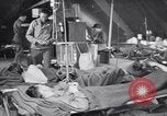 Standbild Evakuierung Krankenhaus europäische Theater, 1945, aus Sekunde 18 historischem Filmmaterial Videoclip 65675075315