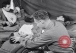Standbild Evakuierung Krankenhaus europäische Theater, 1945, aus Sekunde 33 historischem Filmmaterial Videoclip 65675075315