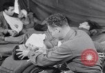 Standbild Evakuierung Krankenhaus europäische Theater, 1945, aus Sekunde 35 historischem Filmmaterial Videoclip 65675075315