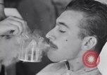 Standbild Evakuierung Krankenhaus europäische Theater, 1945, aus Sekunde 41 historischem Filmmaterial Videoclip 65675075315