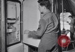 Standbild Evakuierung Krankenhaus europäische Theater, 1945, aus Sekunde 6 historischem Filmmaterial Videoclip 65675075316