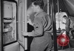 Standbild Evakuierung Krankenhaus europäische Theater, 1945, aus Sekunde 8 historischem Filmmaterial Videoclip 65675075316