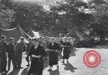 Standbild Evakuierung Krankenhaus europäische Theater, 1945, aus Sekunde 6 historischem Filmmaterial Videoclip 65675075317