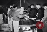 Standbild Evakuierung Krankenhaus europäische Theater, 1945, aus Sekunde 8 historischem Filmmaterial Videoclip 65675075317