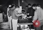 Standbild Evakuierung Krankenhaus europäische Theater, 1945, aus Sekunde 12 historischem Filmmaterial Videoclip 65675075317