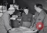Standbild Evakuierung Krankenhaus europäische Theater, 1945, aus Sekunde 14 historischem Filmmaterial Videoclip 65675075317