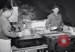 Standbild Evakuierung Krankenhaus europäische Theater, 1945, aus Sekunde 20 historischem Filmmaterial Videoclip 65675075317